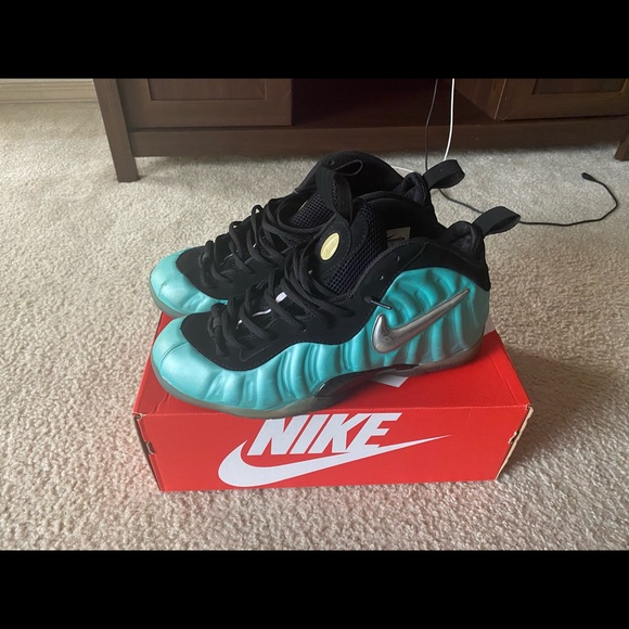 Foamposite (Nike) - Picture 1 of 1